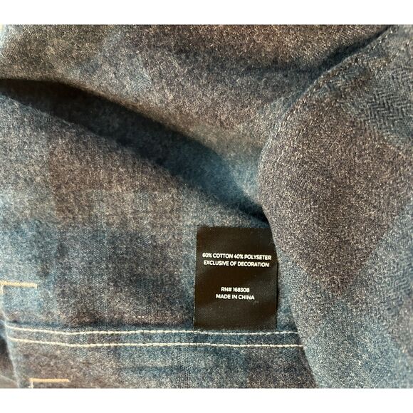 NEW! Branded Bills Myca Plaid Button-Up NWT Blue Chevron Men's Size Small - Picture 4 of 6